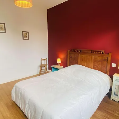Maison Spacieuse, A 200m, - Fr-1-542-6 *